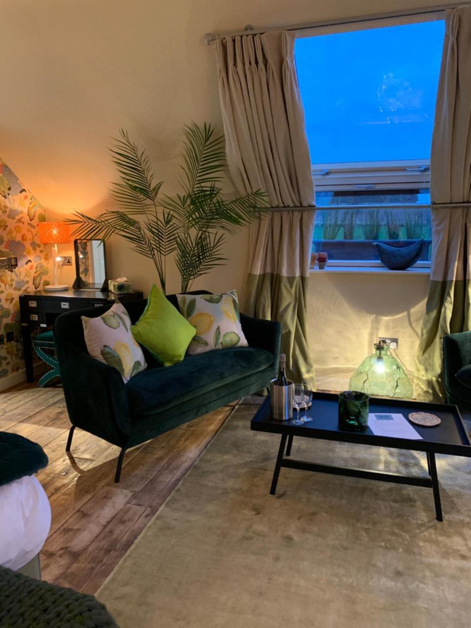 No33 Thornham Boutique Suites Εξωτερικό φωτογραφία